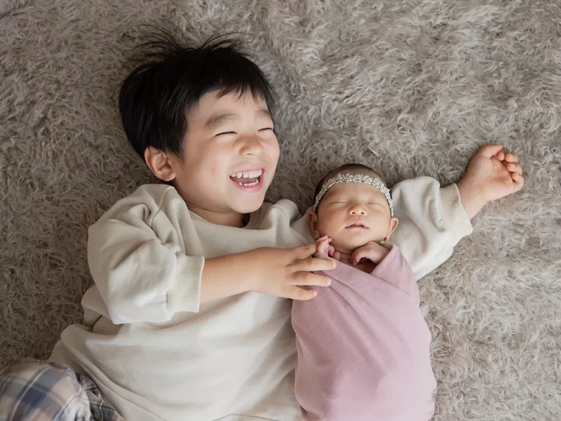 ニューボーンフォト_家族ショットツーショット