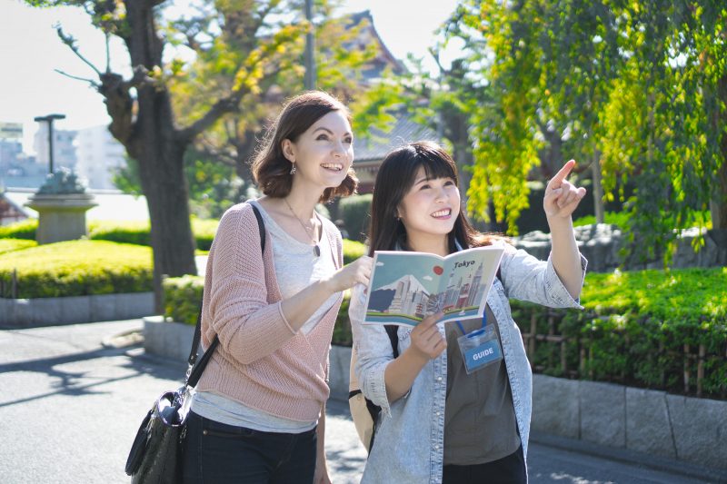 観光ガイド/女性/外国人/案内