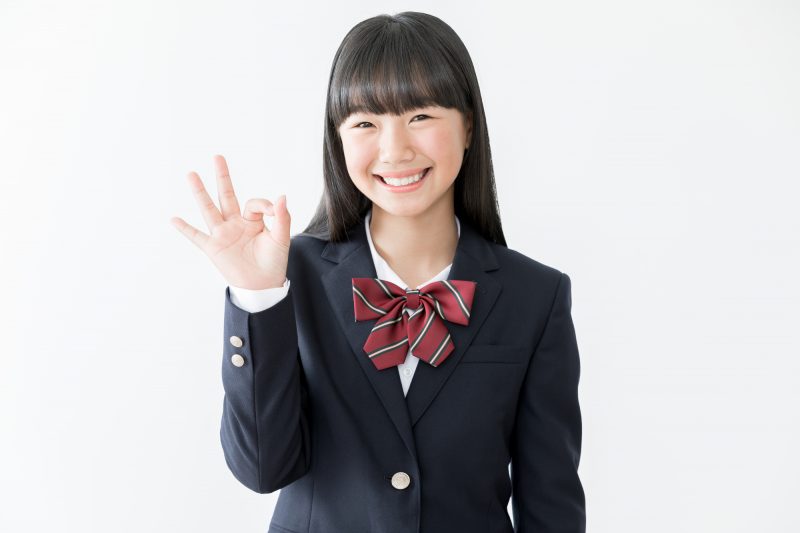 高校生/女性/OK/笑顔
