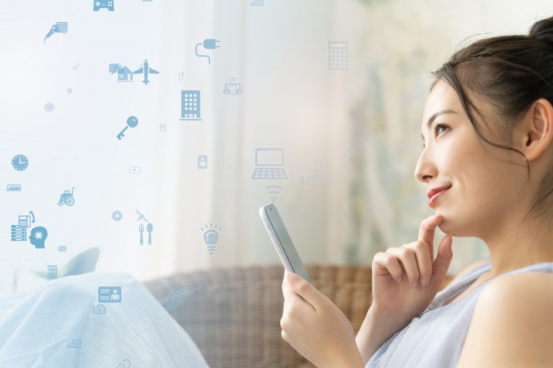 女性/アプリ/スマホ/web